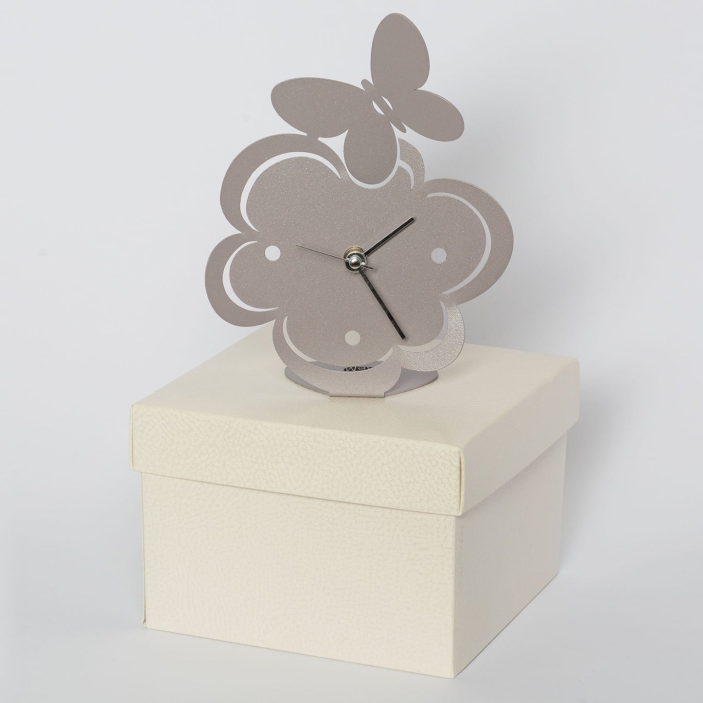 Butterfly Clock Design Favor