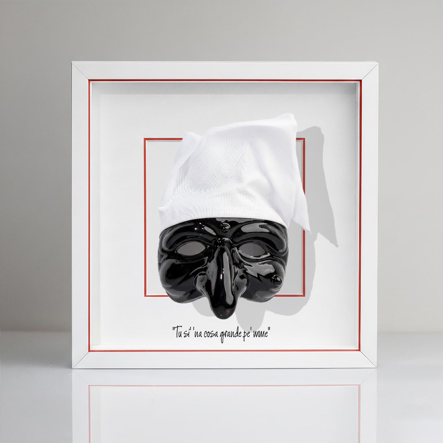 Pulcinella en céramique noire