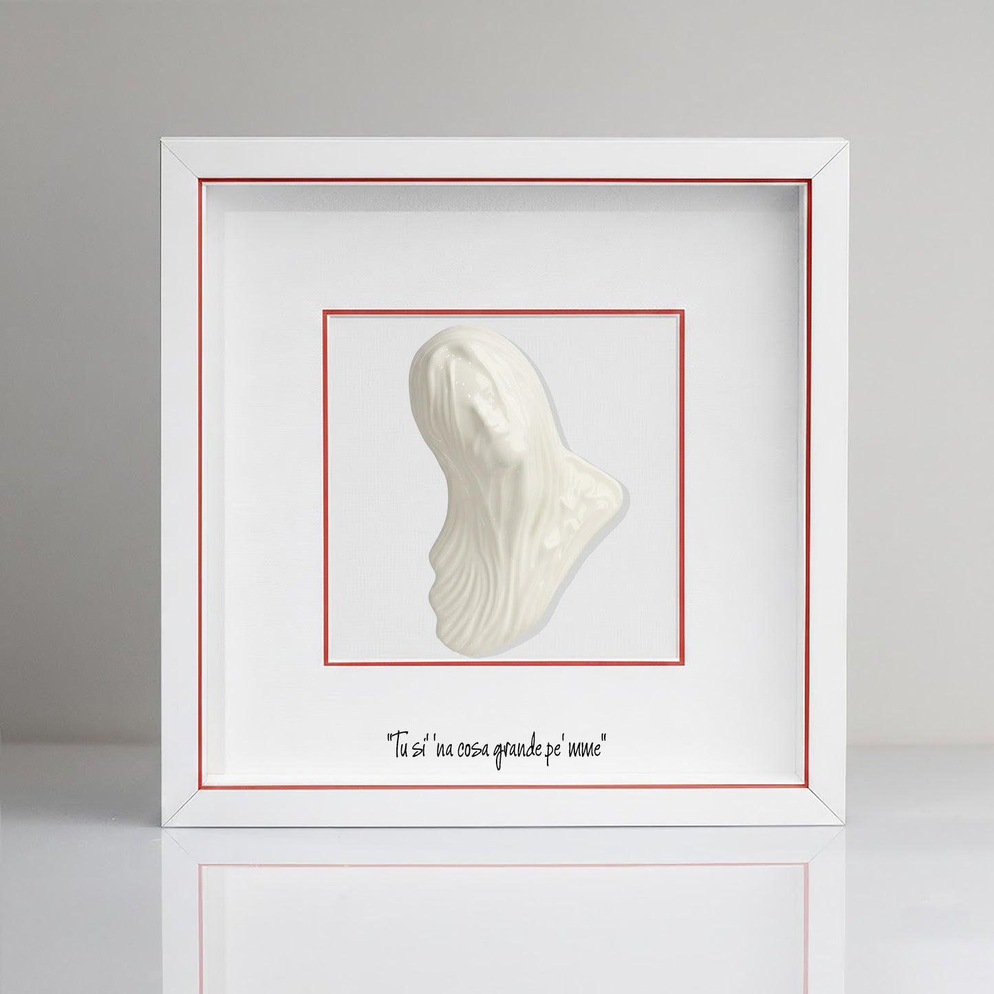Bella Mbriana Bianca in Ceramica con Cornice Personalizzabile