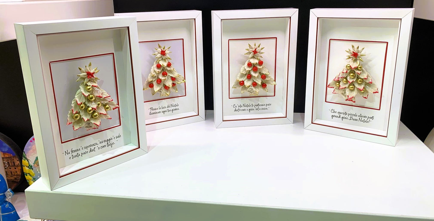 Albero di Natale in Ceramica di Capodimonte con Cornice colore rosso